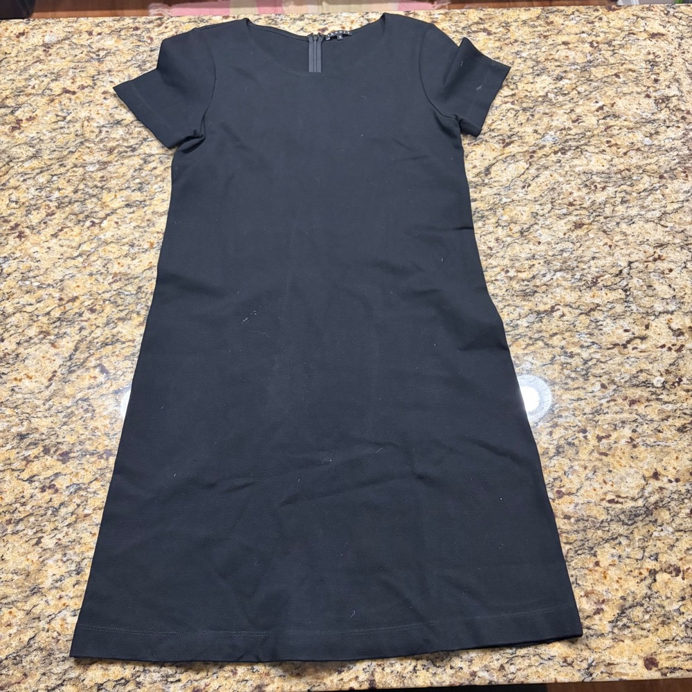 Theory Black Short Sleeve Shift Dress Size 6 Mini Professional Workwear ws